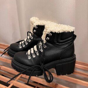 GUESS Kiele, Black/Cream boots